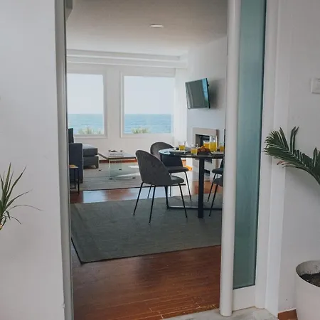 Suitenes Coast 4* 레팀노