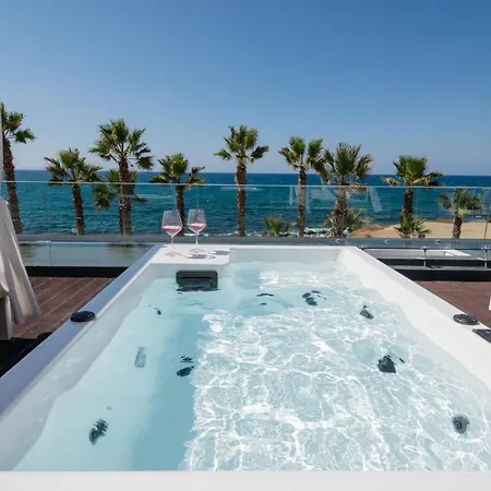 Suitenes Coast Aparthotel