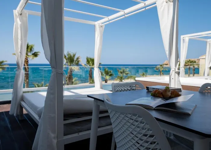 Suitenes Coast Aparthotel 4*