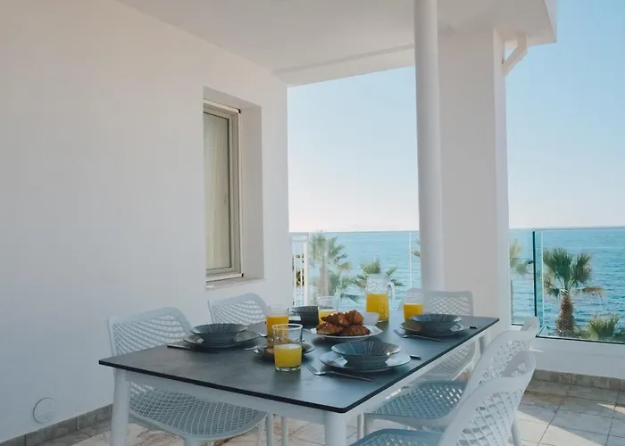 Aparthotel Suitenes Coast 4*