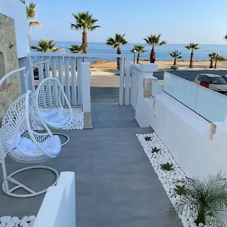 Апарт-готель Suitenes Coast Rethymno (Crete)