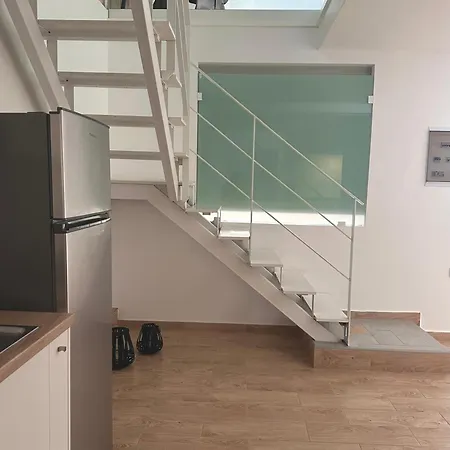 Suitenes Coast מלון דירות