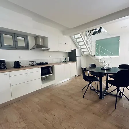 Suitenes Coast Апарт-готель 4*