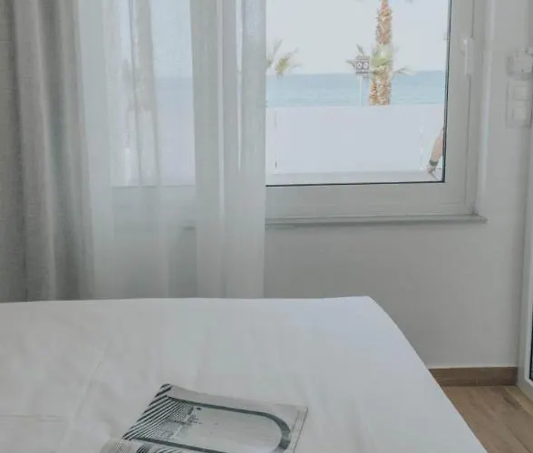 Suitenes Coast Aparthotel Rethymno (Crete)