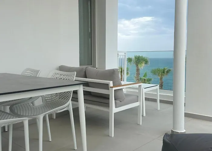 Suitenes Coast Aparthotel Rethymno (Crete)